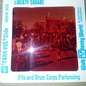 WALT DISNEY WORLD Liberty Square Fife & Drum Corps